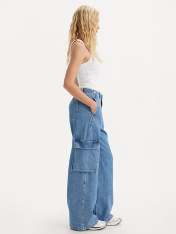 Levi's® Women's Baggy Cargo Jeans