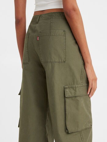 Levi's® Women's Baggy Cargo Pants
