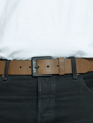 Levi's® Men's Contrast Belt